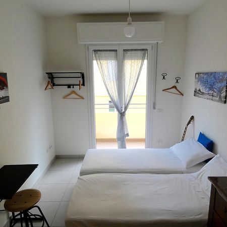 Casa Loren Pesaro Buitenkant foto