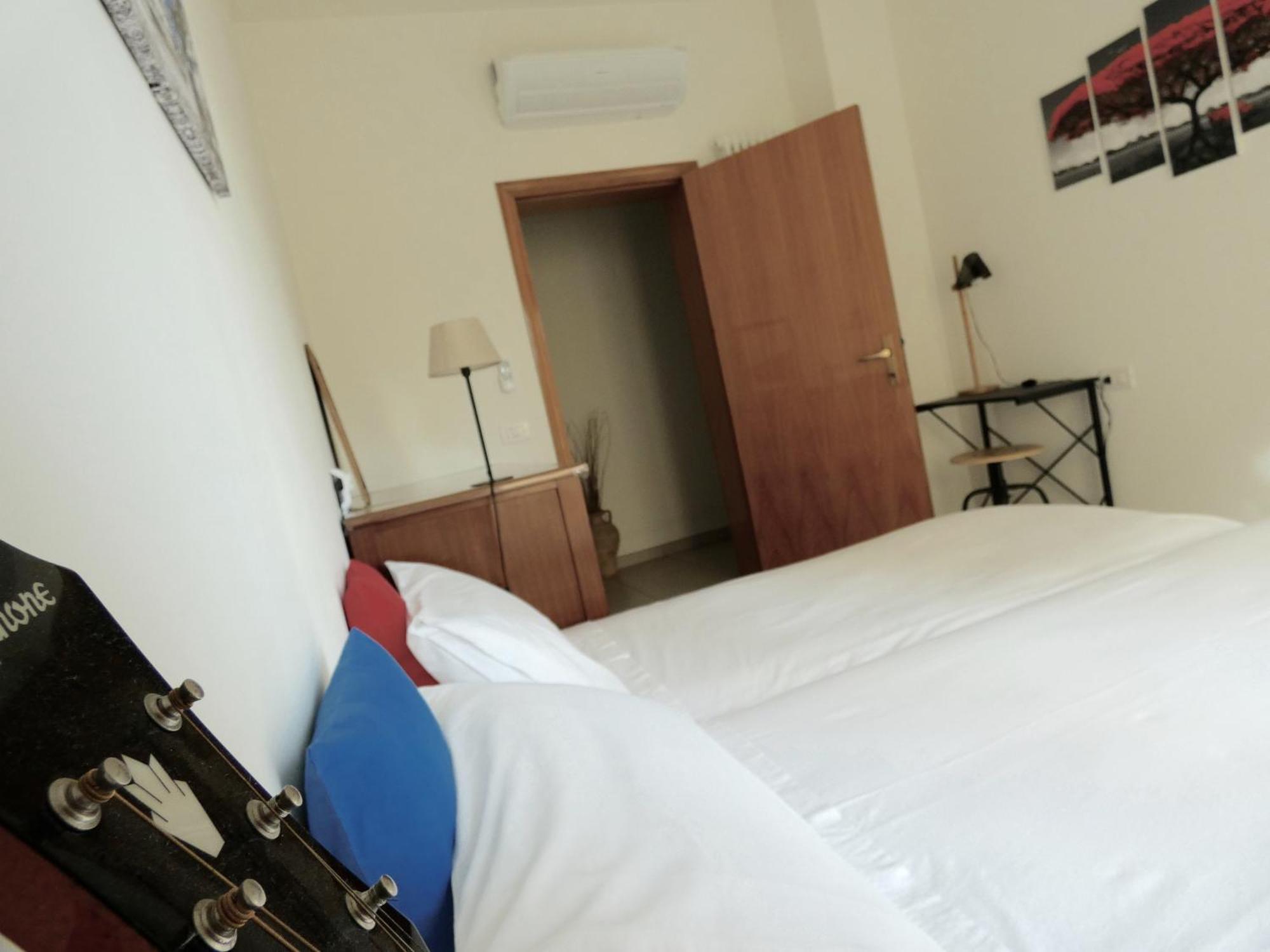 Casa Loren Pesaro Buitenkant foto
